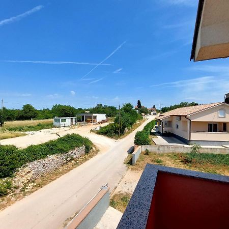Apartman Zeljo Galizana Luaran gambar