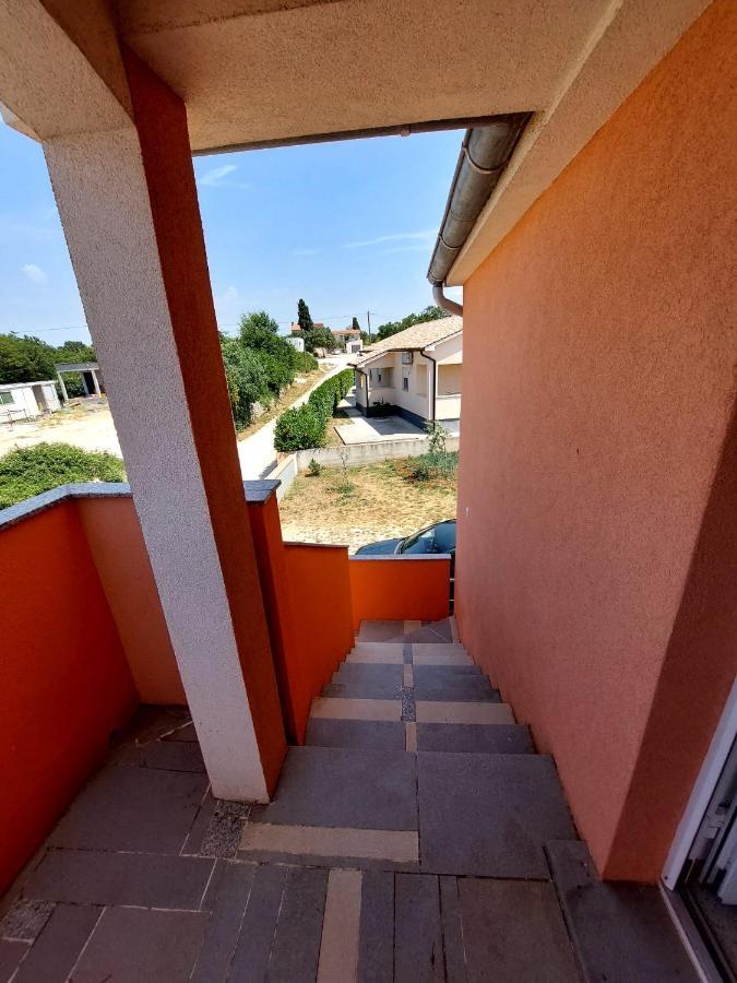 Apartman Zeljo Galizana Luaran gambar